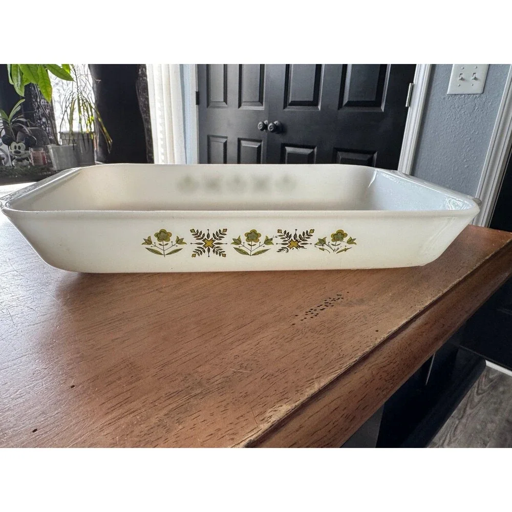 vintage Anchor Hocking Fire-King Meadow Green baking dish.  8x12
